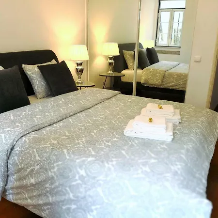 Апартаменты Bairro Alto Nice *
